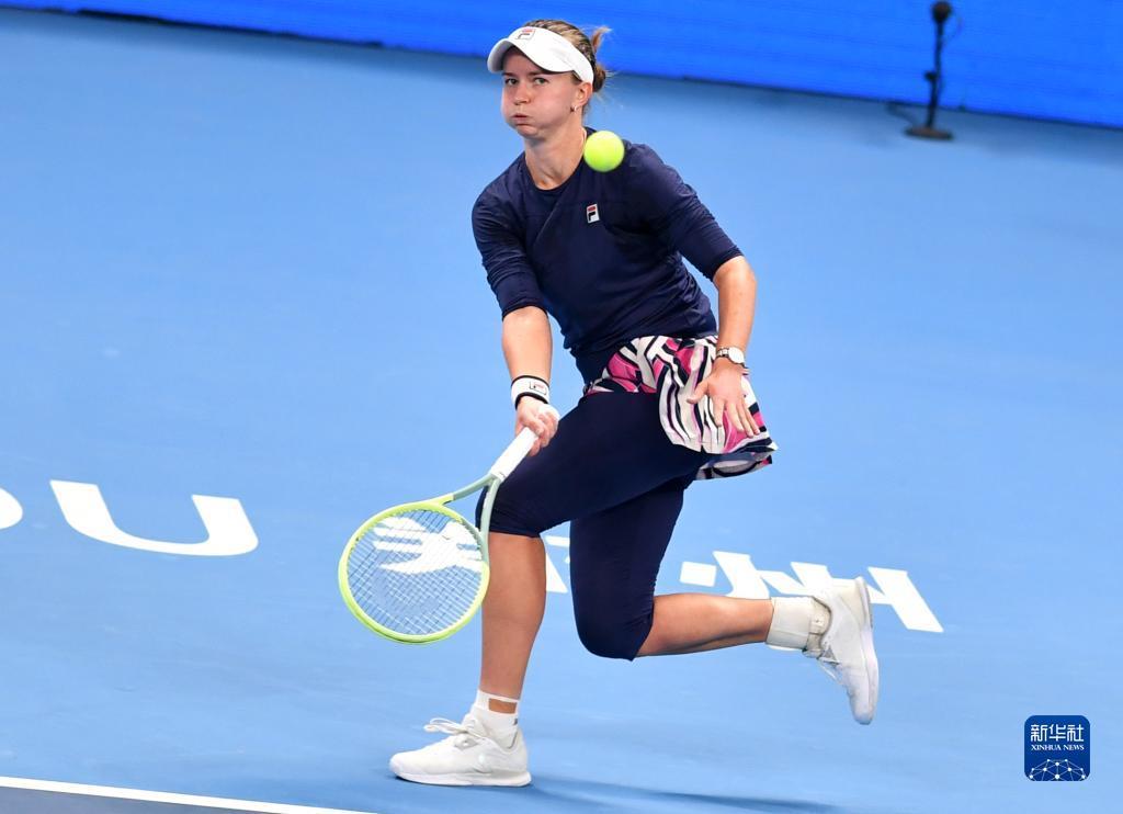 上更换球衣 上更换球衣