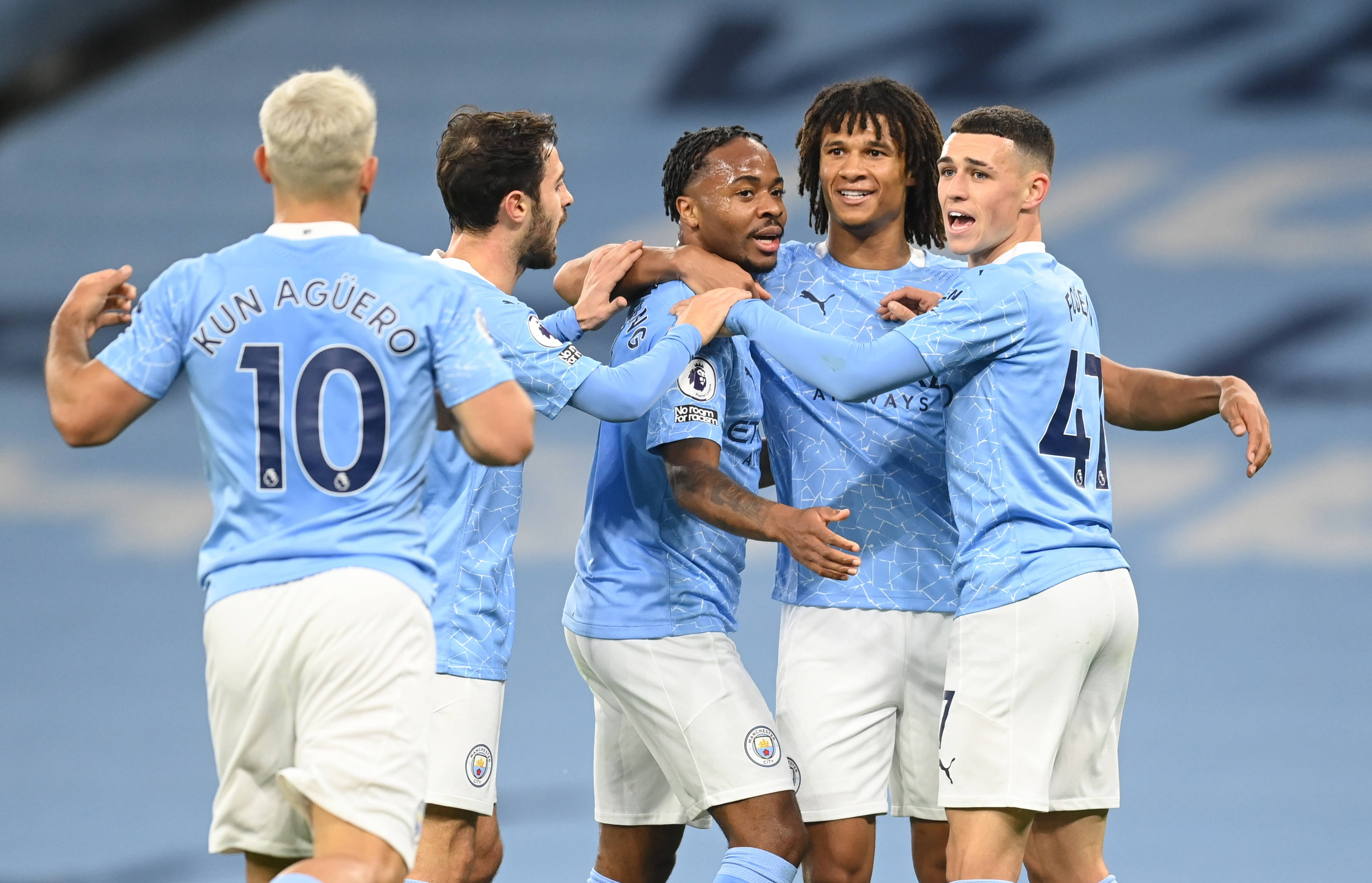 足球转会纪 足球转会纪