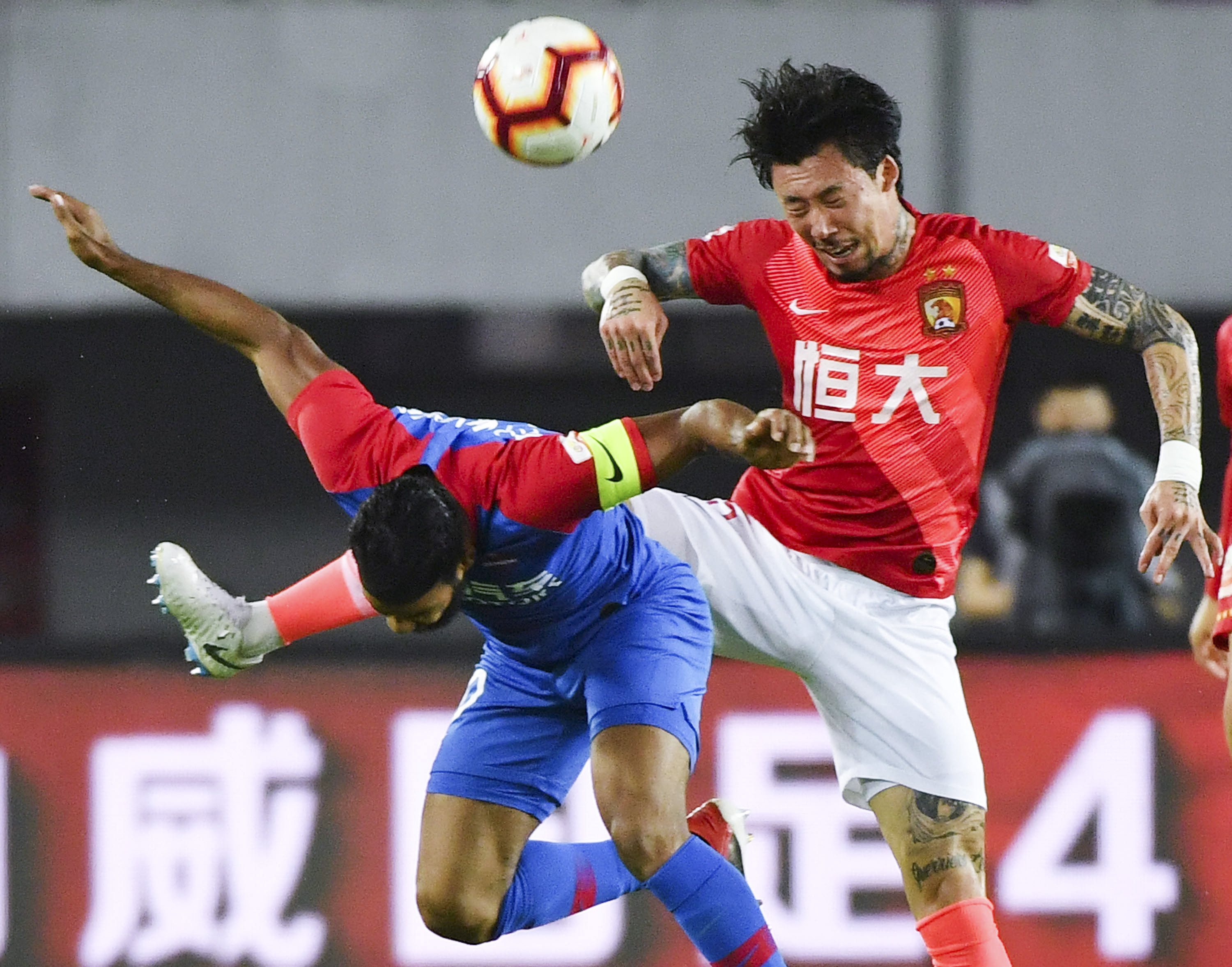 弱侧三分打 弱侧三分打